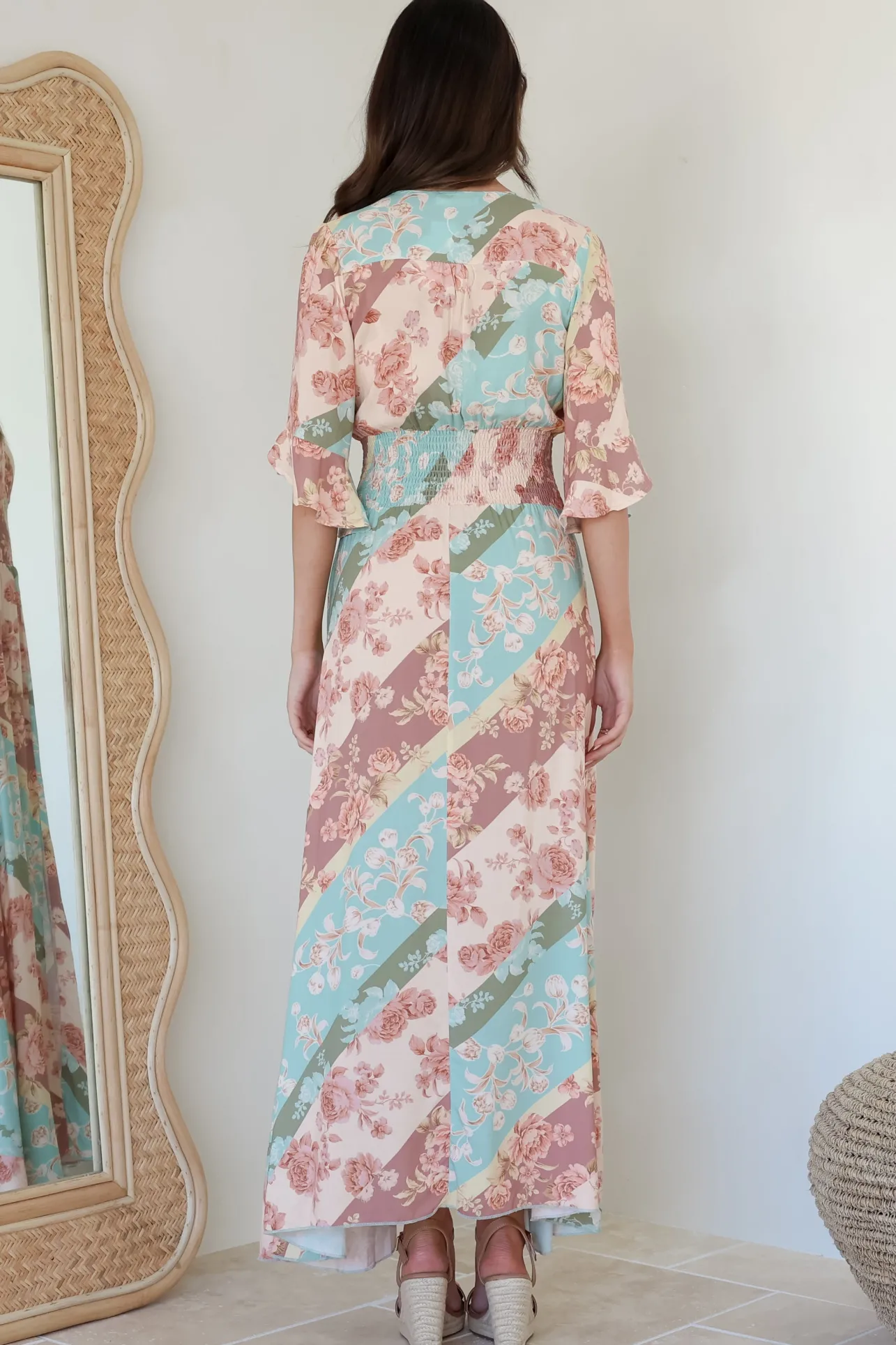 Alba Maxi Dress - Buttoned Bodice A Line Dress With Flute Sleeves In Clavelle Print>Salty Crush Hot