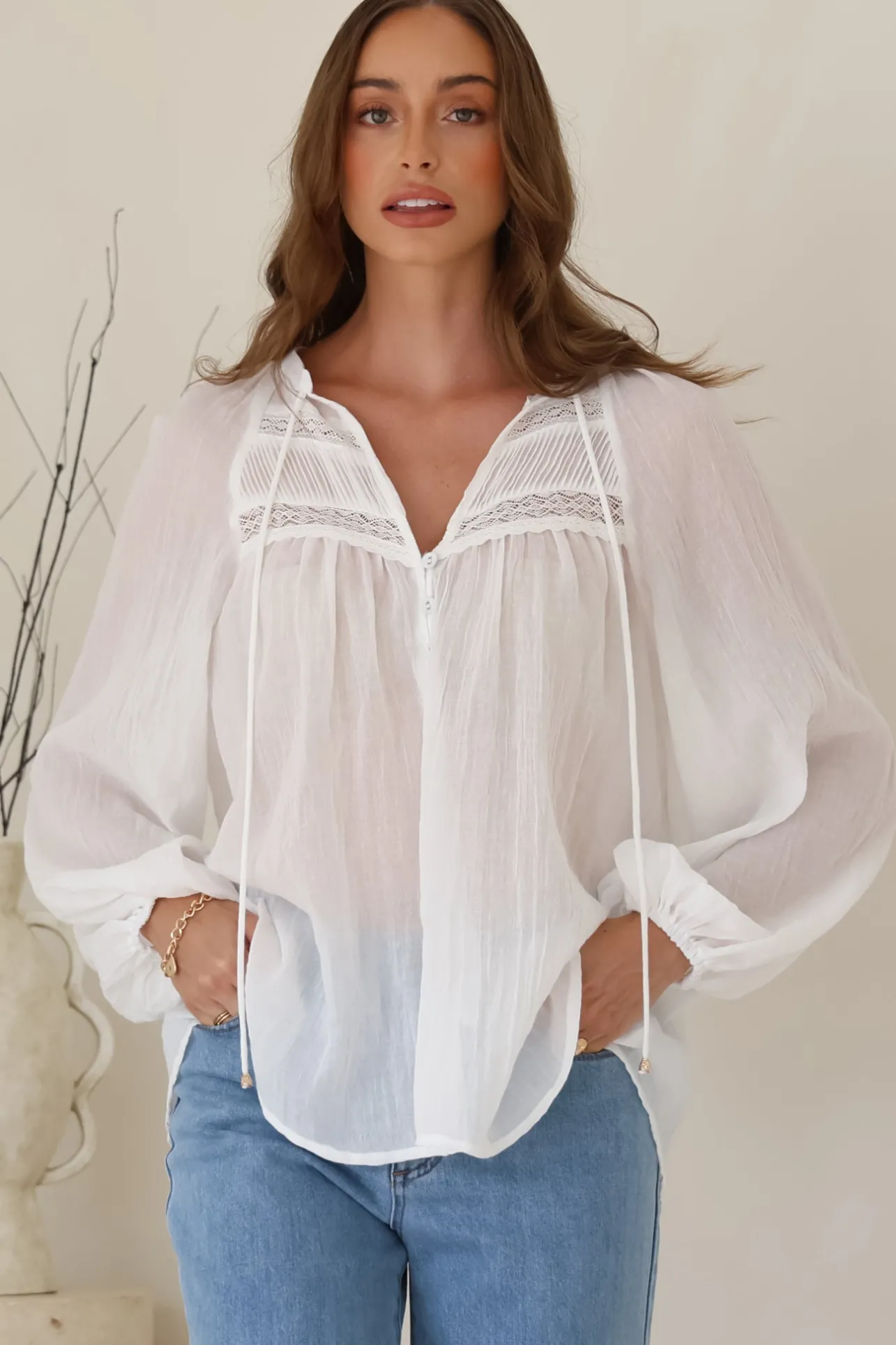Angeline Top - Buttoned Down Scoop Hem Balloon Sleeve Blouse in White>Salty Crush Discount