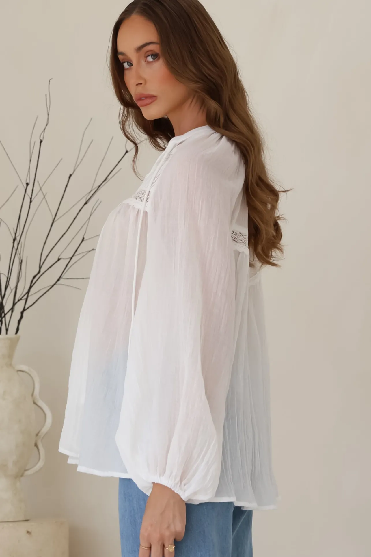 Angeline Top - Buttoned Down Scoop Hem Balloon Sleeve Blouse in White>Salty Crush Discount