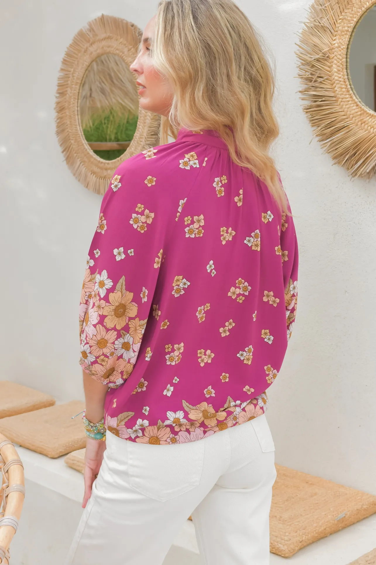 Arden Blouse: V-Neck Buttoned Through Scoop Hem Top in Bee Orchid Print>Jaase Clearance
