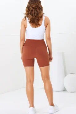 Axel Bike Shorts - Thick Highwaisted Band Bike Shorts in Tan><noscript><img width=