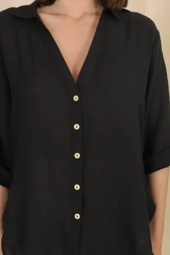 Beachly Shirt - Folded Collar Button Down Relaxed Shirt In Black><noscript><img width=