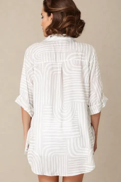 Beachly Shirt - Folded Collar Button Down Relaxed Shirt in Hansel Print><noscript><img width=