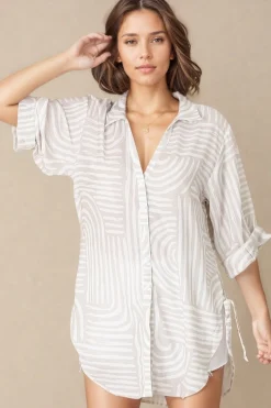 Beachly Shirt - Folded Collar Button Down Relaxed Shirt in Hansel Print><noscript><img width=