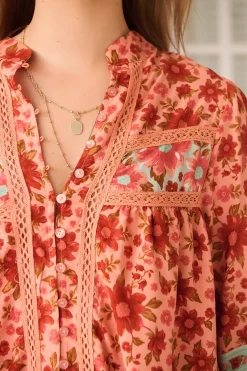 Bee Blouse - Lace Decal Button Down 3/4 Sleeve Blouse in Lillianna Print><noscript><img width=
