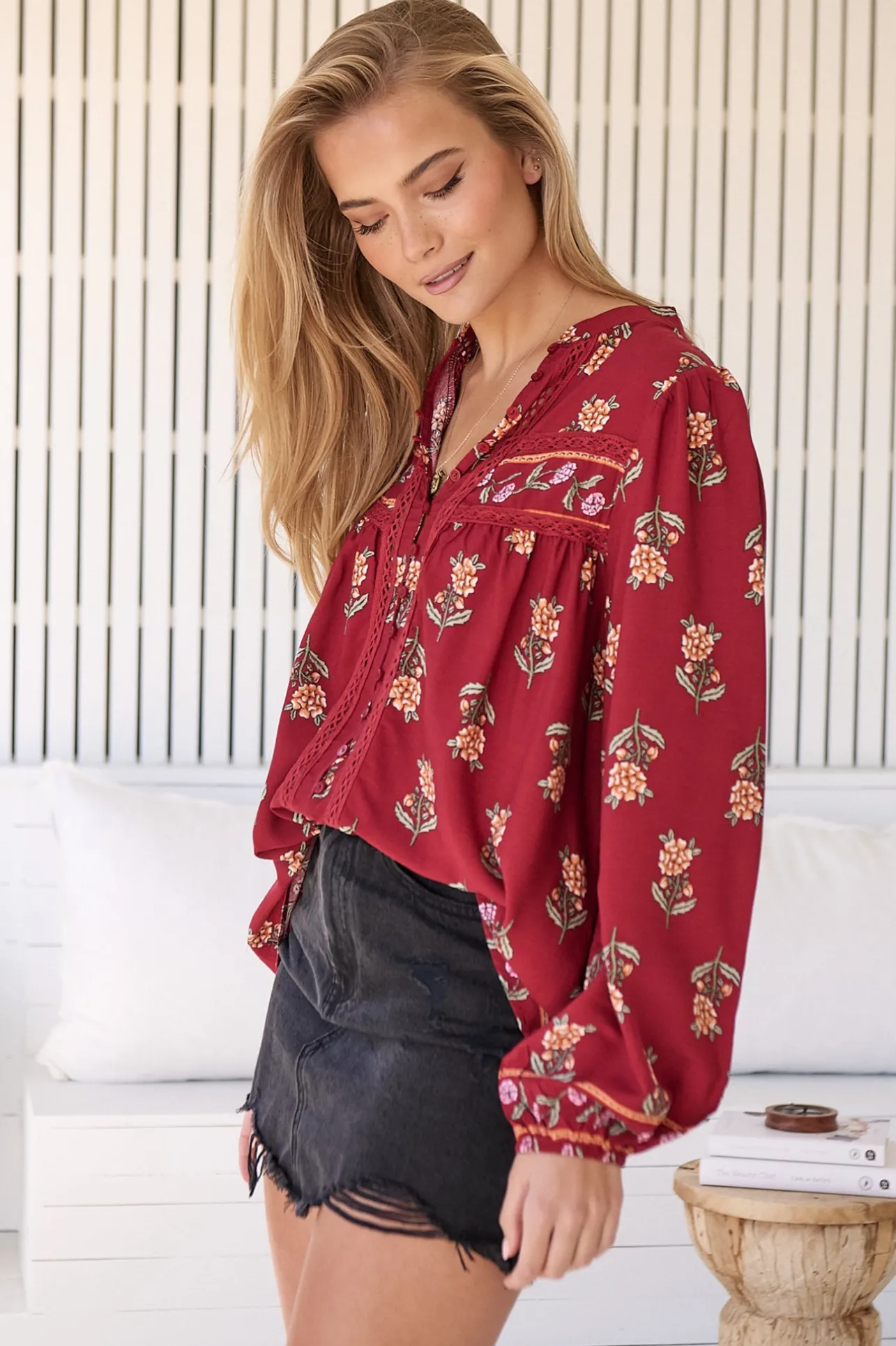Bee Blouse - Lace Decal Button Down Long Sleeve Blouse in Grenache Print>Jaase Outlet