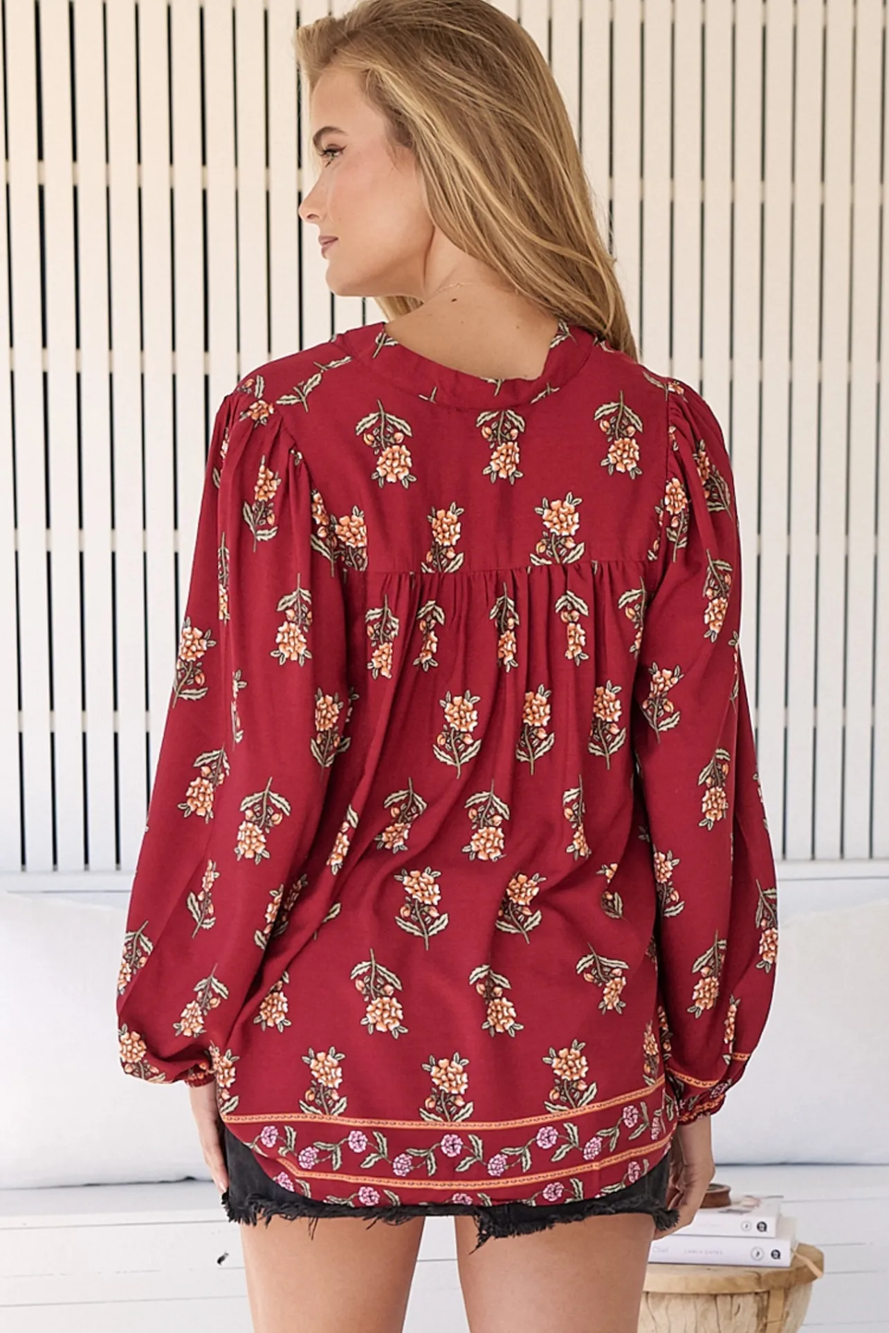 Bee Blouse - Lace Decal Button Down Long Sleeve Blouse in Grenache Print>Jaase Outlet