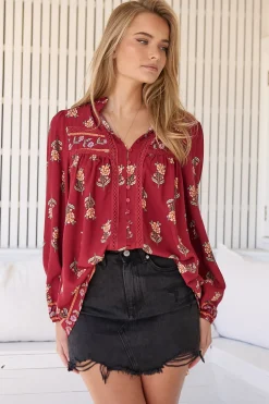 Bee Blouse - Lace Decal Button Down Long Sleeve Blouse in Grenache Print><noscript><img width=
