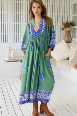 Boheme Midi Dress - Piping Defined Bust 3/4 Sleeve Smock Dress in Bluebird Print><noscript><img width=