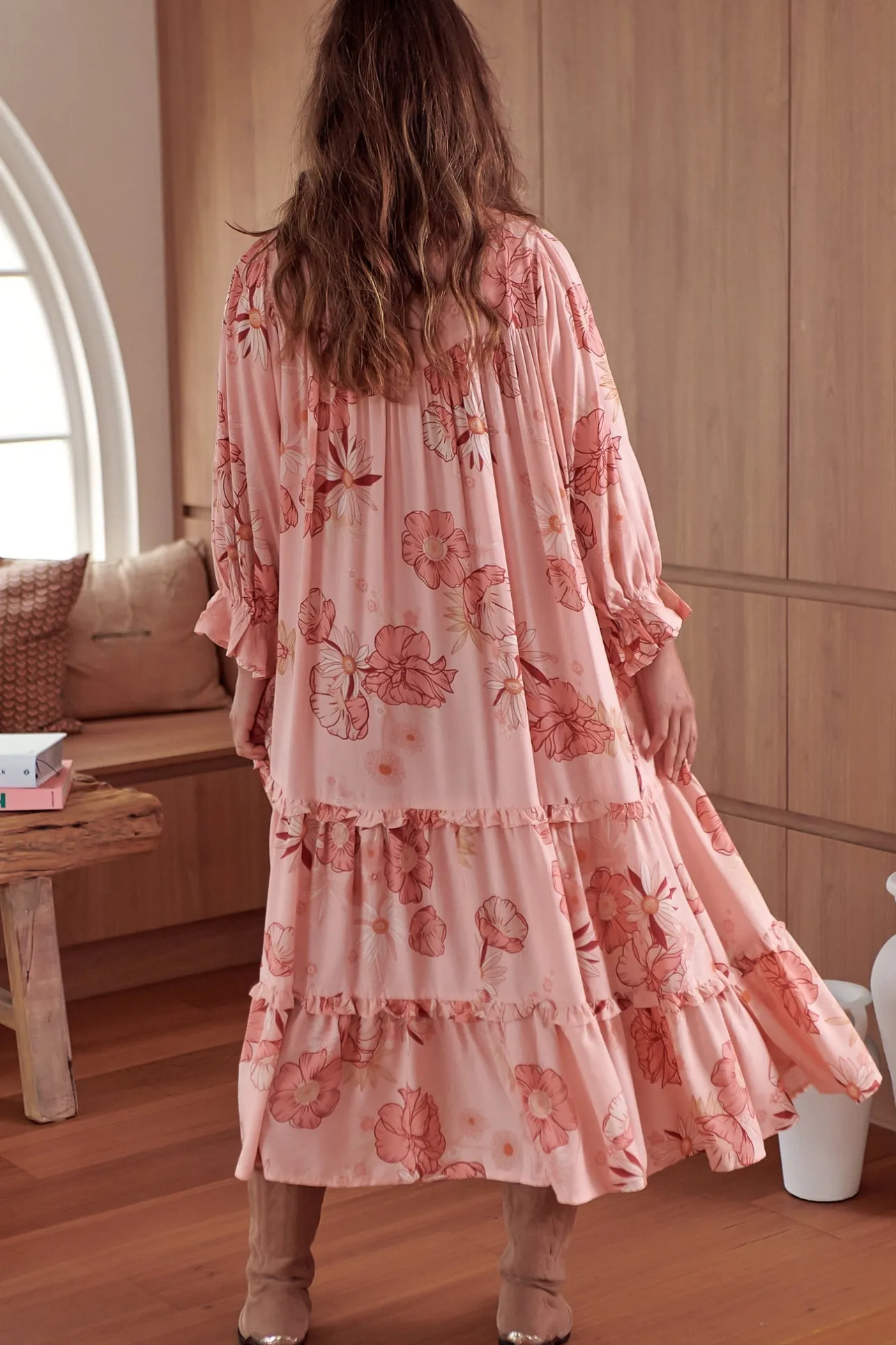 Briana Midi Dress - Frill Collar Oversized Buttoned Dress with Waist Tie and Frill Splicing in Beliss Print>Jaase Clearance