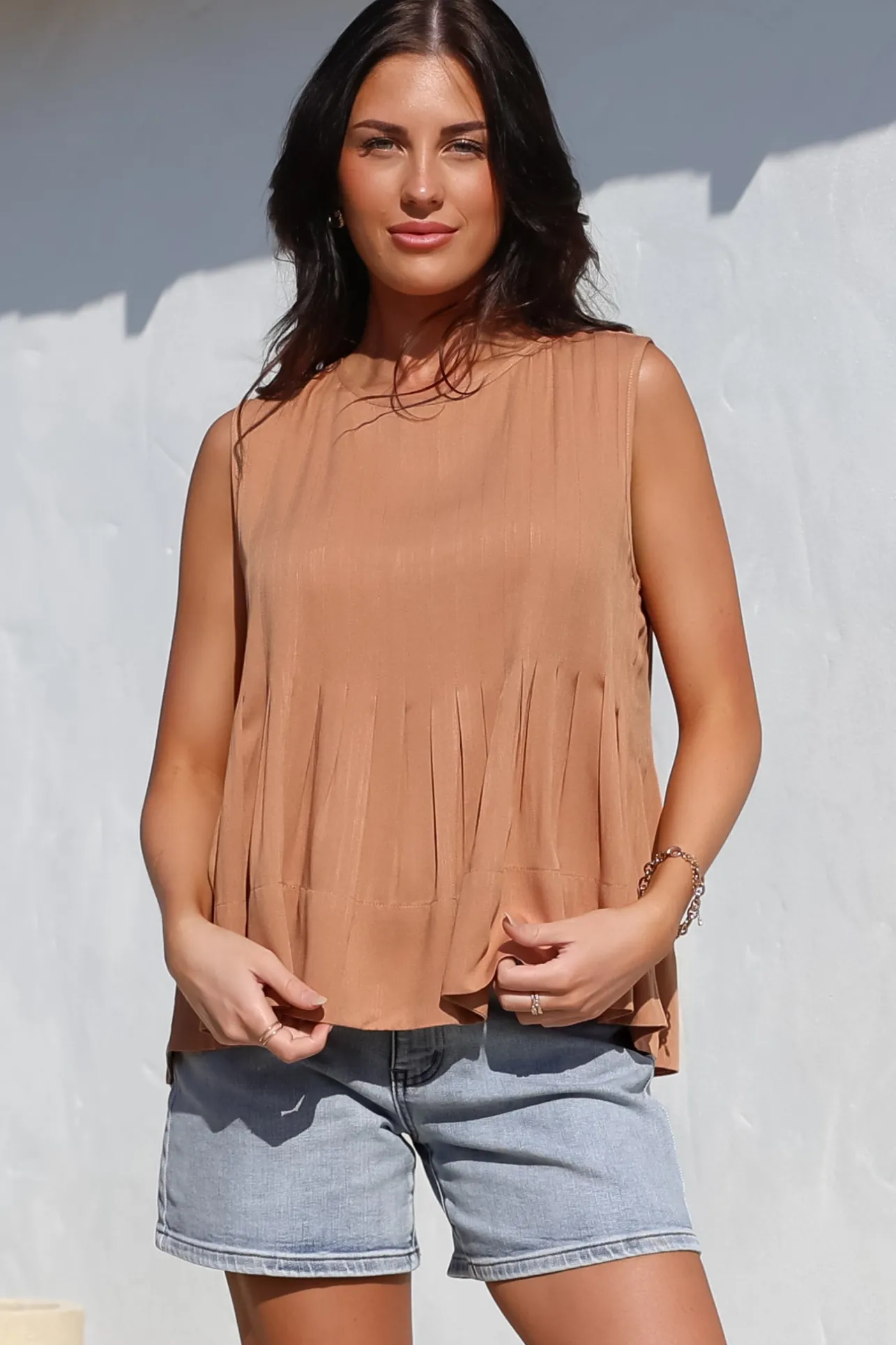 Cassidy Top - Crew Neck Sleeveless Swing Top with Pleats in Rust>Salty Crush Outlet