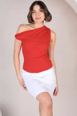Cassie Top - Aysmmetric Neckline One Shoulder Knit Top in Red><noscript><img width=