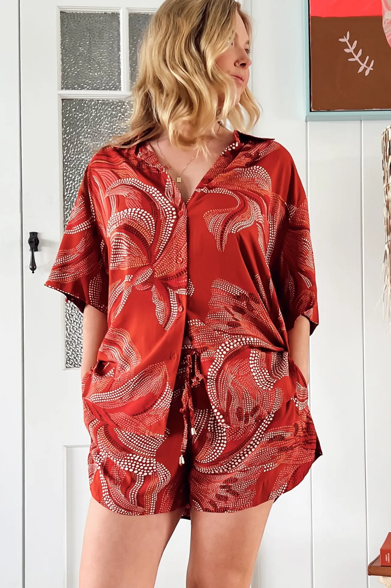 Charlie Shorts - Elasticated High Waist Short with Scoop Hem and Pockets in Hibiscus Print>Jaase New