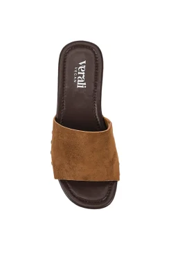 Chester Clogs - Chestnut Tan Micro><noscript><img width=