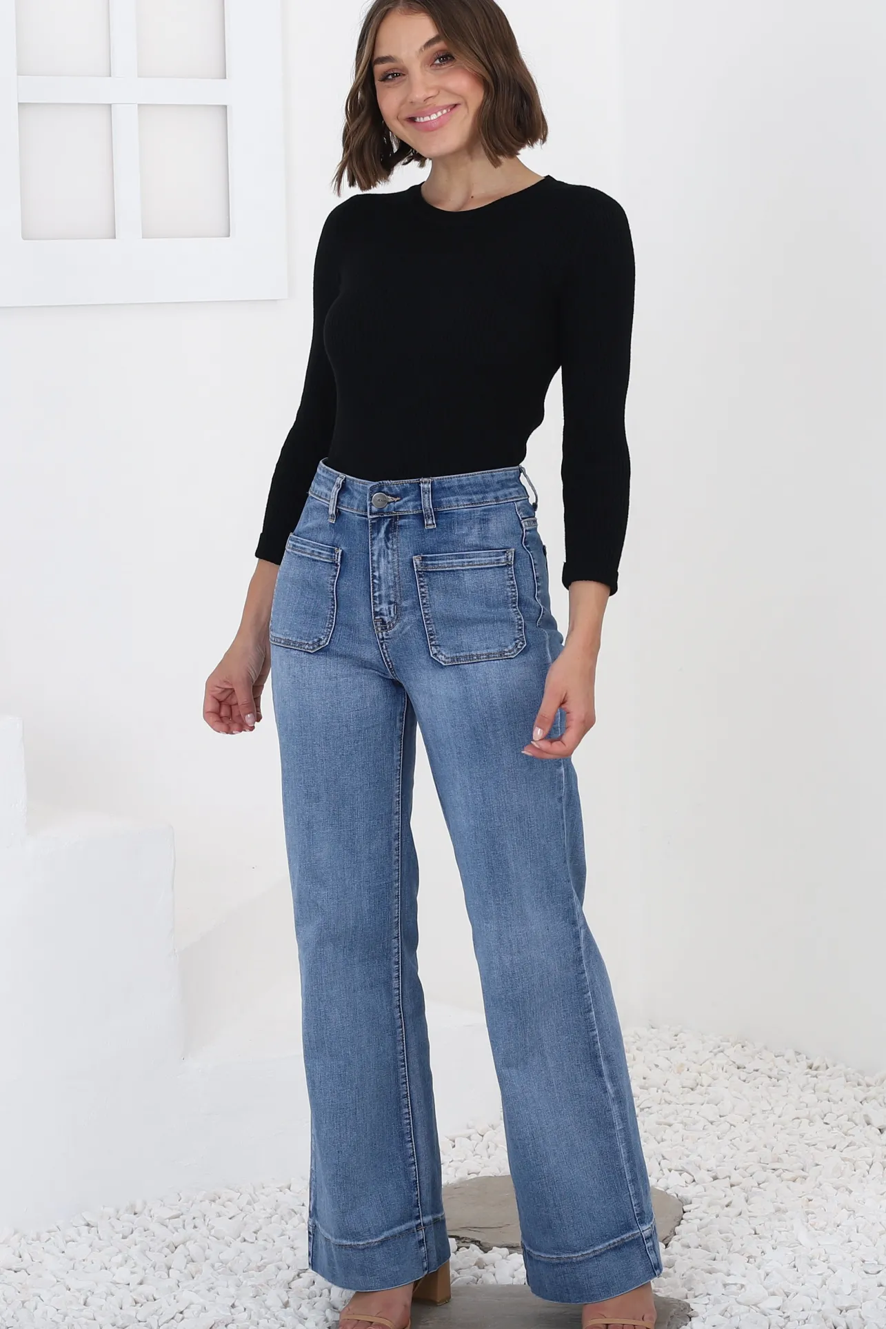 Cindy Wide Leg Jean in Mid Denim Wash>Salty Crush New