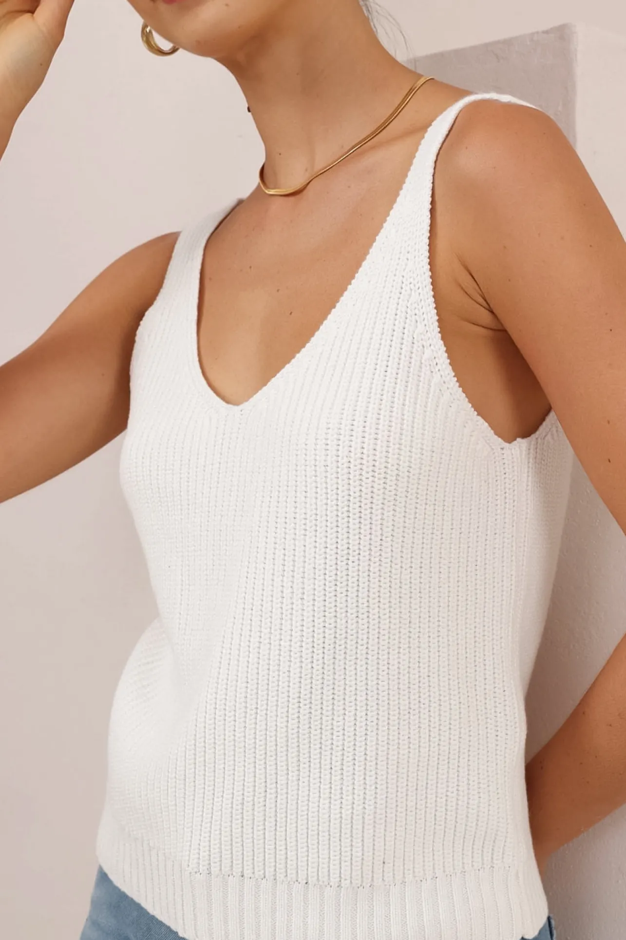 Costa Knit Top - V-Neck Tank Top in White>Salty Crush Online