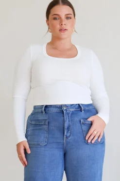 Dorothy Top - Scoop Neck Long Sleeve Ribbed Crop in White>Salty Crush Outlet
