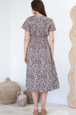 Drielly Midi Dress - Flutter Cap Sleeve Button Down Dress in Perrie Print><noscript><img width=