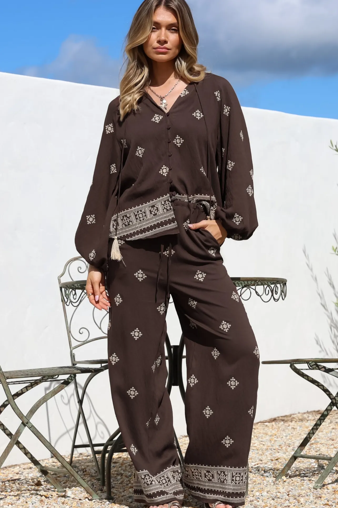 Dune Pants - Elasticated Drawstring High Waisted Pants with Embroidery in Vesper Print Brown>Salty Crush