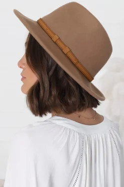 Empire Hat - Hard Brim Fedora with Thin Band Detail in Camel><noscript><img width=