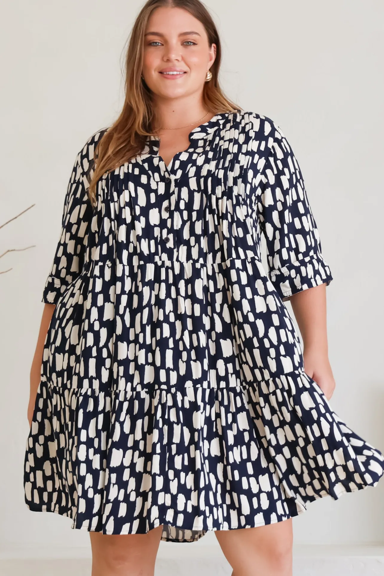 Evie Mini Dress - 3/4 Sleeve Tiered Smock Dress in Navy>Salty Crush Discount