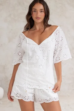 Haruki Top - Embroidered Short Sleeve Top with Scallop Hemlines in White><noscript><img width=