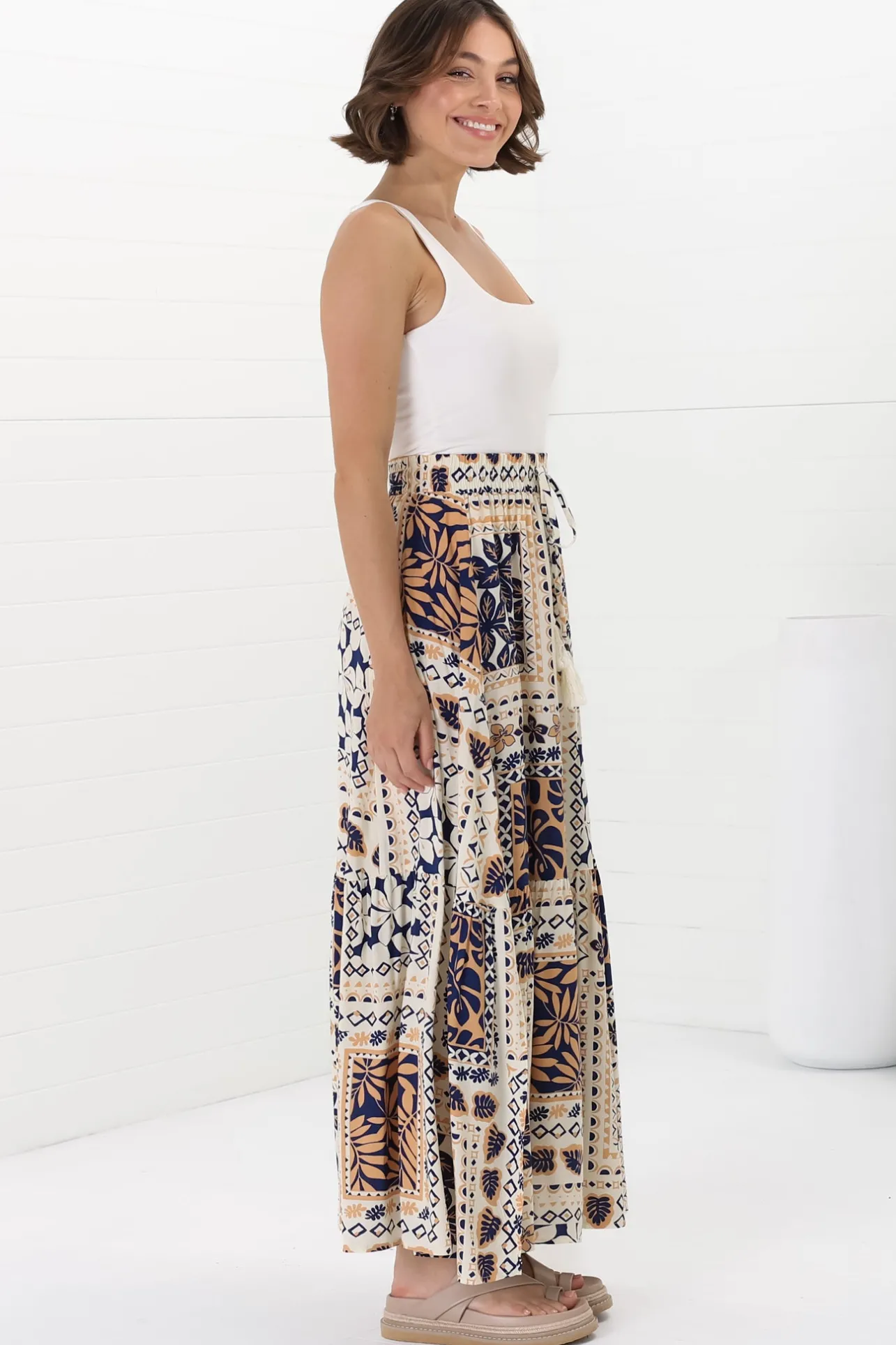 Hellen Maxi Skirt - High Waisted Skirt with Front Splits in Alphy Print>Salty Crush