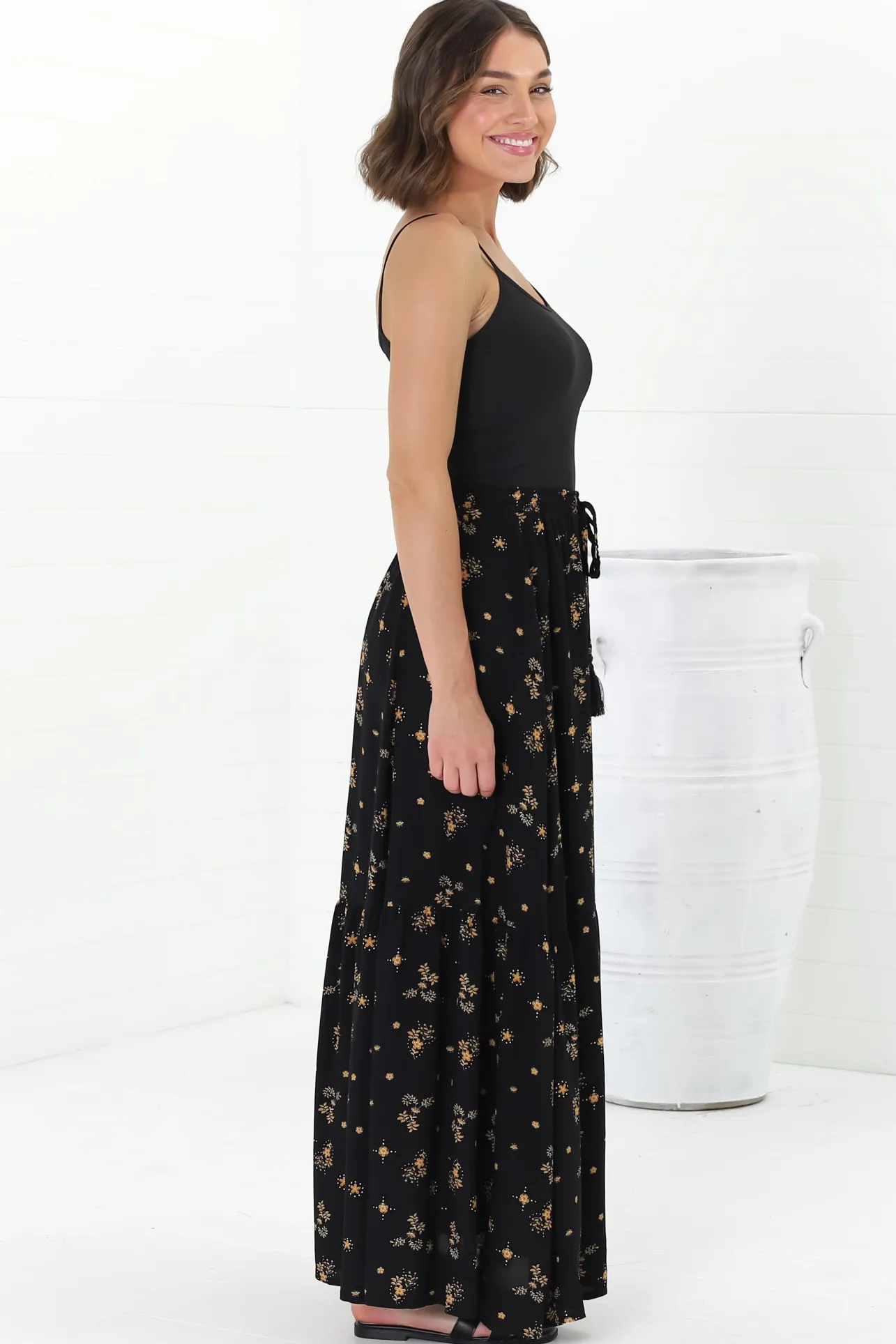 Hellen Maxi Skirt - High Waisted Skirt with Front Splits in Melany Print Black>Salty Crush Hot