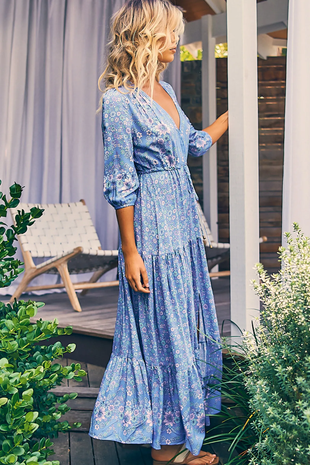 - Tessa Maxi Dress: A Line Pull Tie Waist Dress in Butterfly Fields Print>Jaase Discount