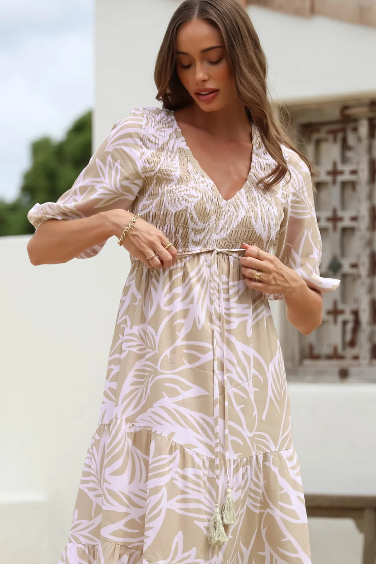 Jaden Midi Dress - Elasticated Bodice A-Line Dress in Jeani Print Beige>Salty Crush Hot