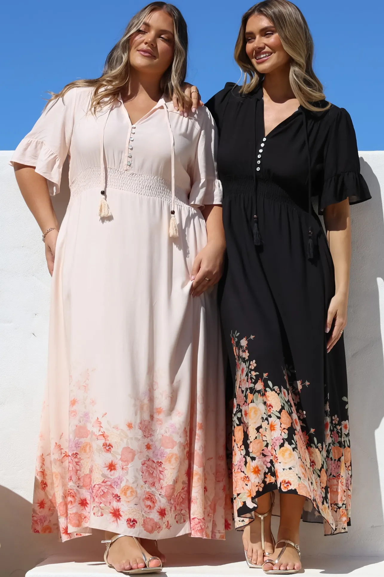 Jemina Maxi Dress - V-Neck Elasticated Waist A-Line Dress in Florence Print Black>Salty Crush Sale