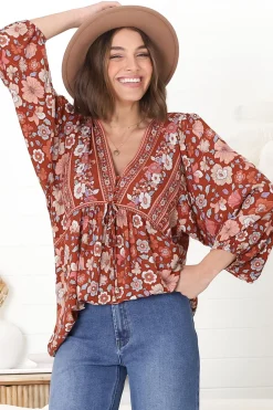 Joelle Top - V Neck High-Low Top in Anissa Print Rust><noscript><img width=