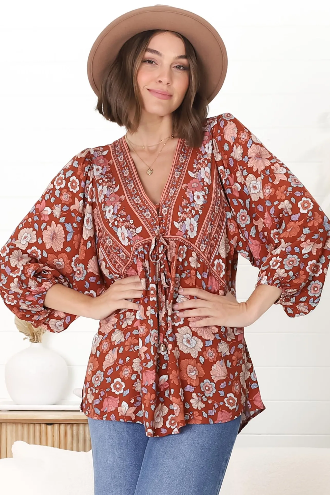 Joelle Top - V Neck High-Low Top in Anissa Print Rust>Salty Crush New