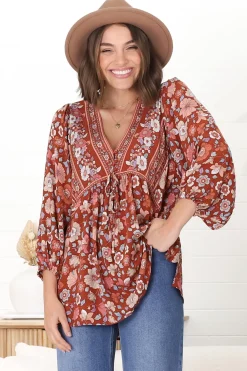 Joelle Top - V Neck High-Low Top in Anissa Print Rust><noscript><img width=