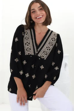 Joelle Top - V Neck High-Low Top in Yara Print Black><noscript><img width=