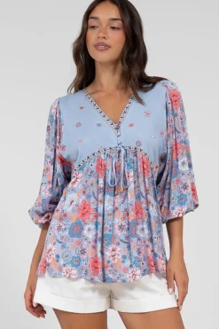 Joelle Top - V Neck High-Low Top in Marlo Print><noscript><img width=