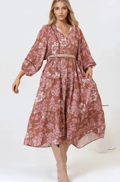 Kamali Midi Dress - Batwing Sleeve Smock Dress with Lace Detailing in Luedi Print in Rust><noscript><img width=