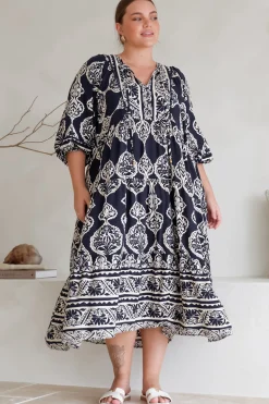 Kamali Midi Dress - Batwing Sleeve Smock Dress with Lace Detailing in Belle Print Navy><noscript><img width=