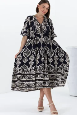 Kamali Midi Dress - Batwing Sleeve Smock Dress with Lace Detailing in Belle Print Navy><noscript><img width=