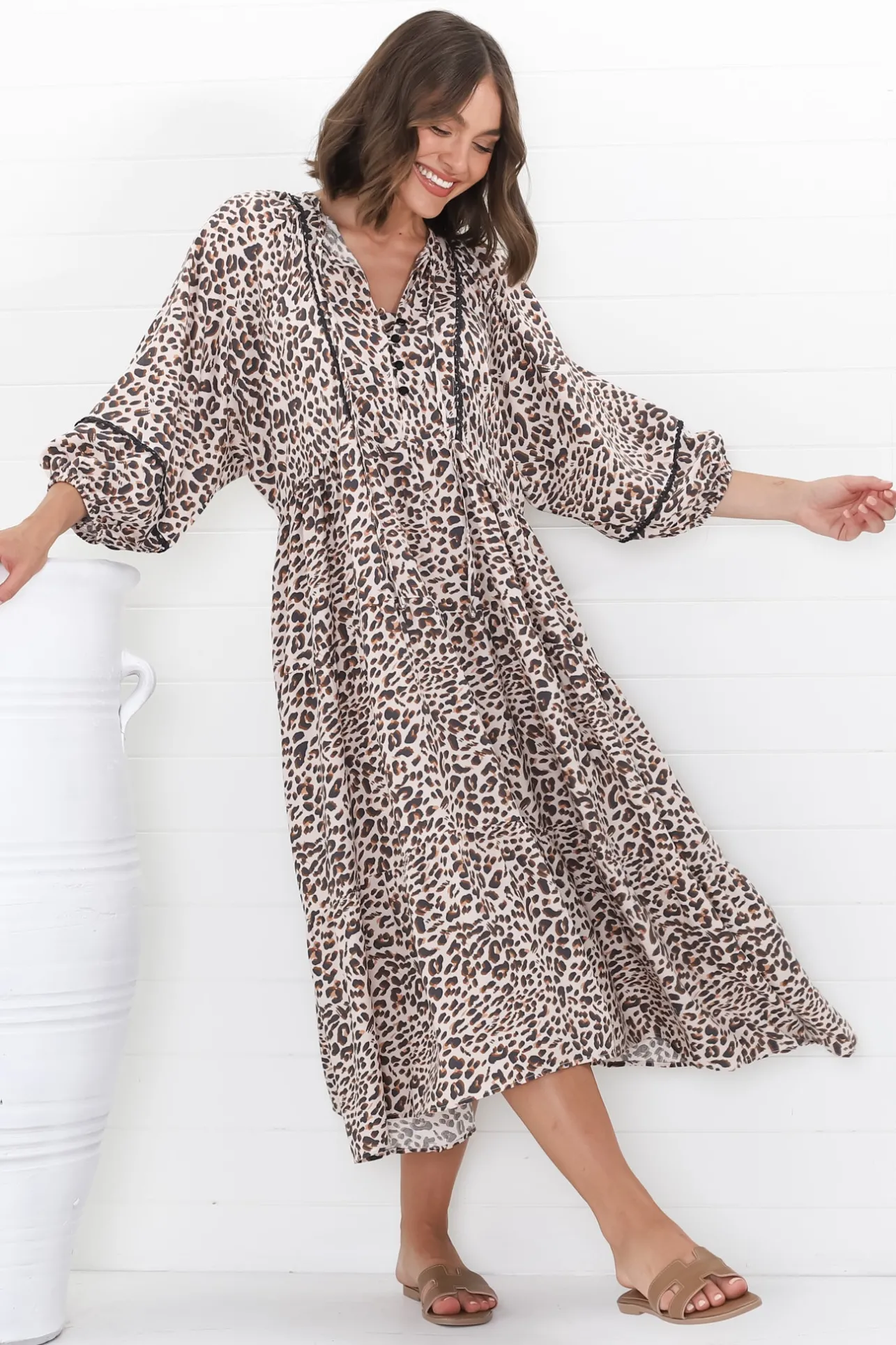 Kamali Midi Dress - Batwing Sleeve Smock Dress with Lace Detailing in Perrie Print Beige>Salty Crush Hot