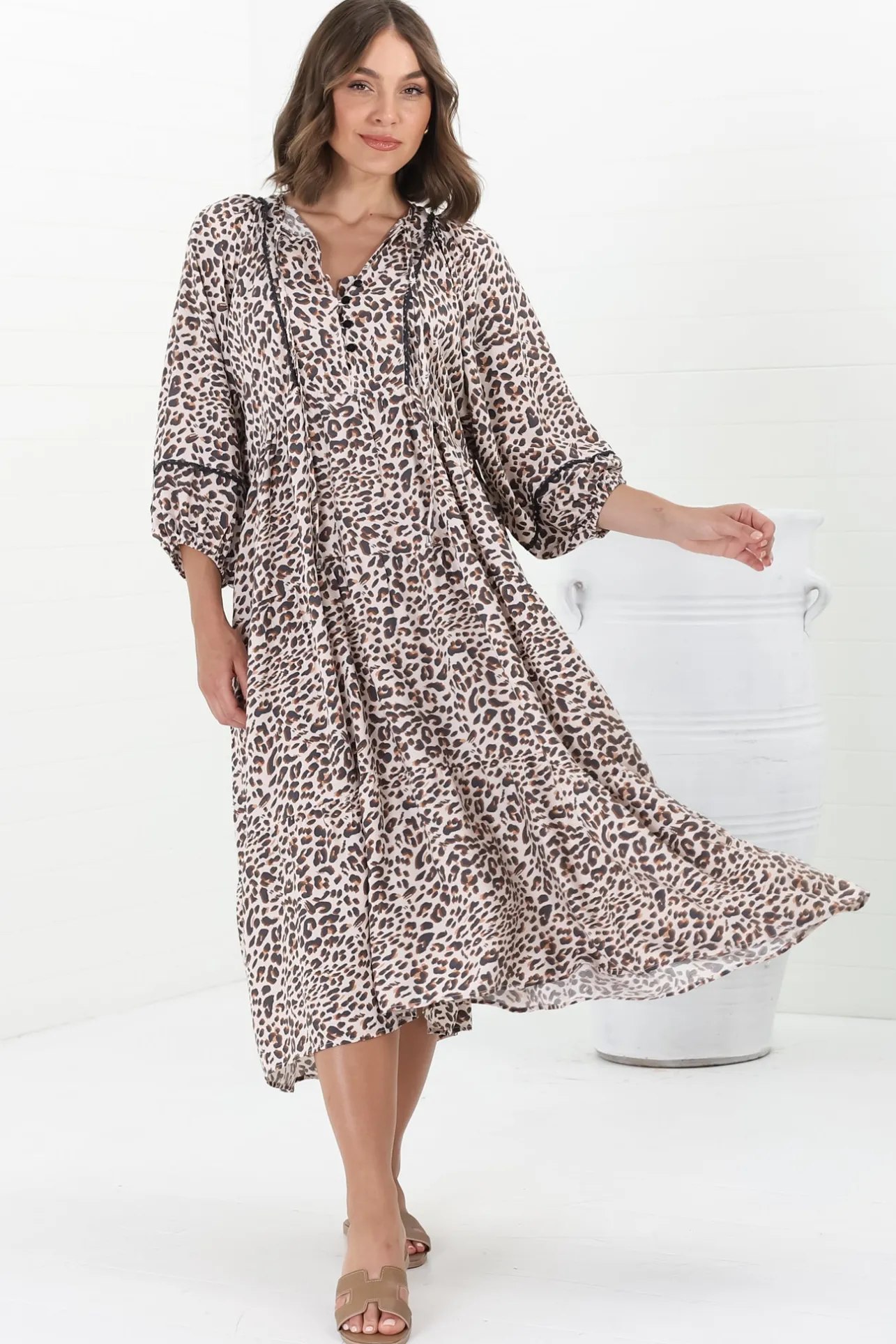 Kamali Midi Dress - Batwing Sleeve Smock Dress with Lace Detailing in Perrie Print Beige>Salty Crush Hot