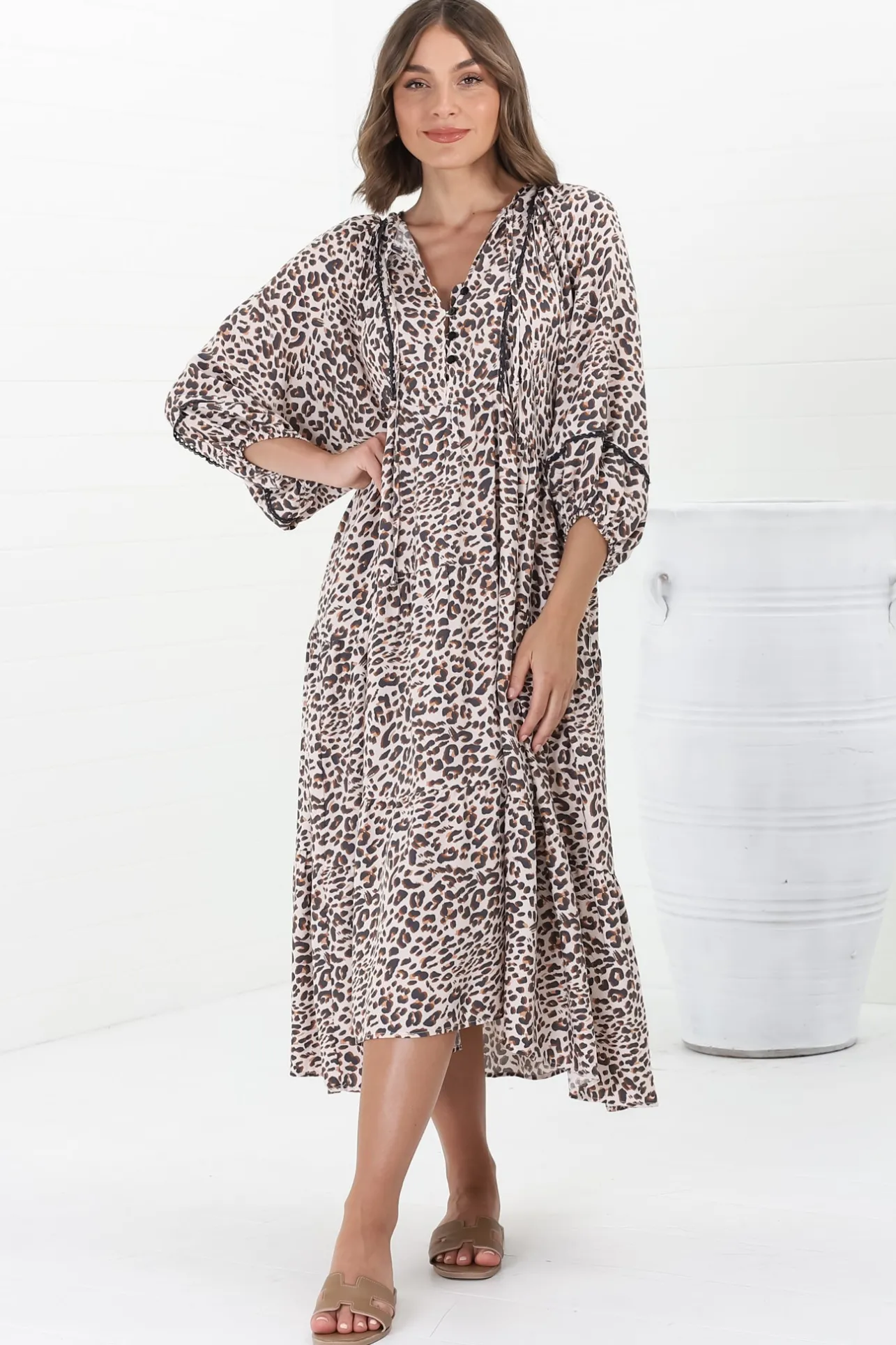 Kamali Midi Dress - Batwing Sleeve Smock Dress with Lace Detailing in Perrie Print Beige>Salty Crush Hot