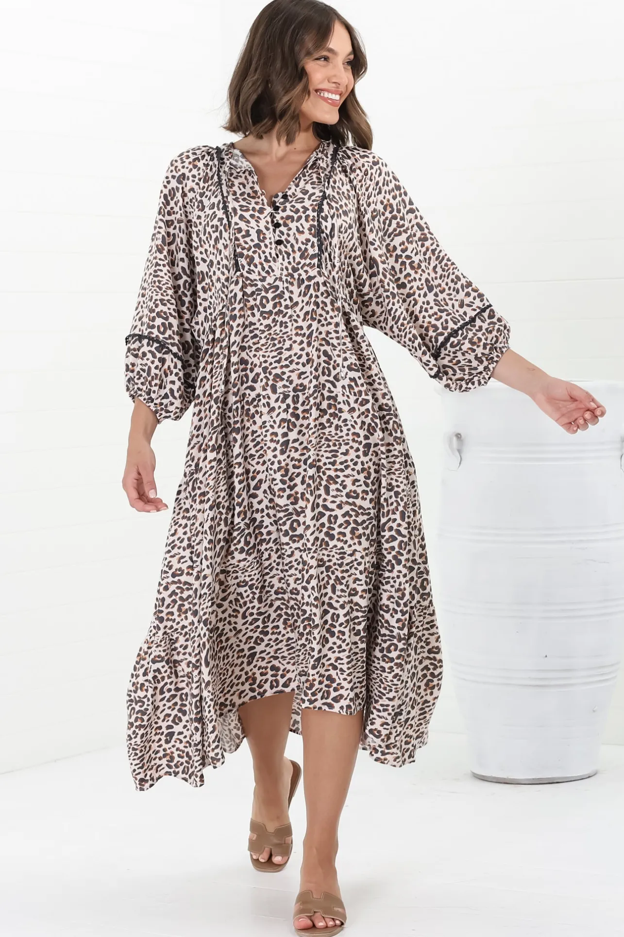 Kamali Midi Dress - Batwing Sleeve Smock Dress with Lace Detailing in Perrie Print Beige>Salty Crush Hot
