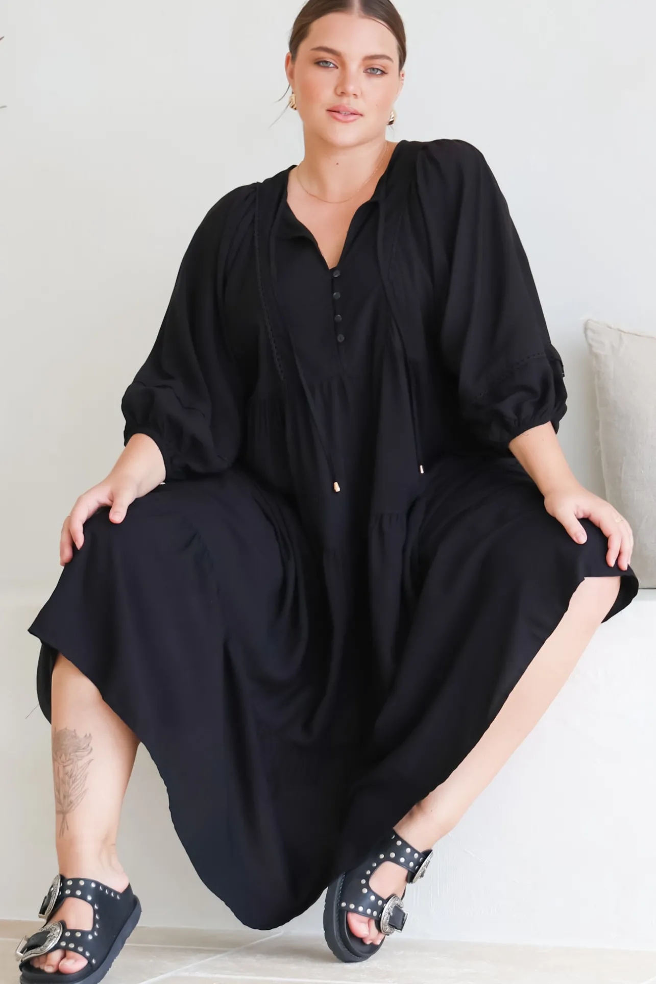 Kamali Midi Dress - Batwing Sleeve Smock Dress with Lace Detailing in Black>Salty Crush Sale