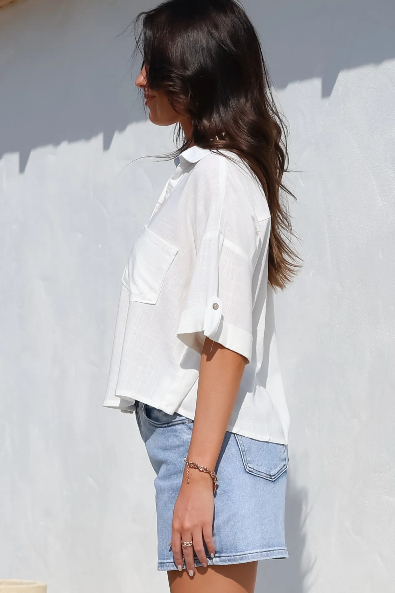Marion Shirt - Collared Buttoned Down Shirt with Pockets in White>Salty Crush Hot