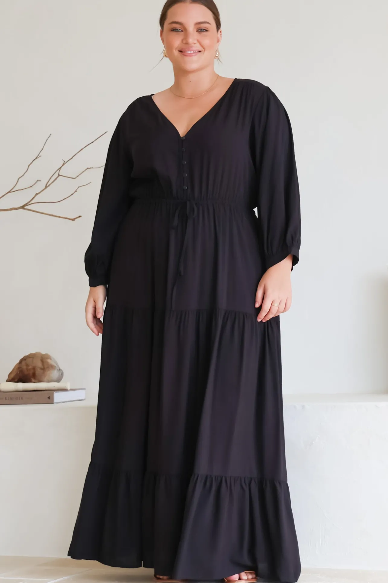 Mia Maxi Dress - V Neck 3/4 Sleeve Tiered Dress in Black>Salty Crush Discount