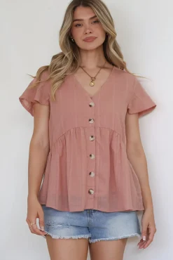 Mitzy Top - Textured Button Down Top with Cap Sleeves in Blush><noscript><img width=
