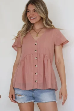 Mitzy Top - Textured Button Down Top with Cap Sleeves in Blush><noscript><img width=