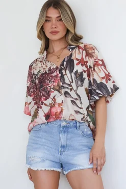 Nayra Blouse - Mandarin Collar Buttoned Down with Puff Sleeves in Leonor Print><noscript><img width=
