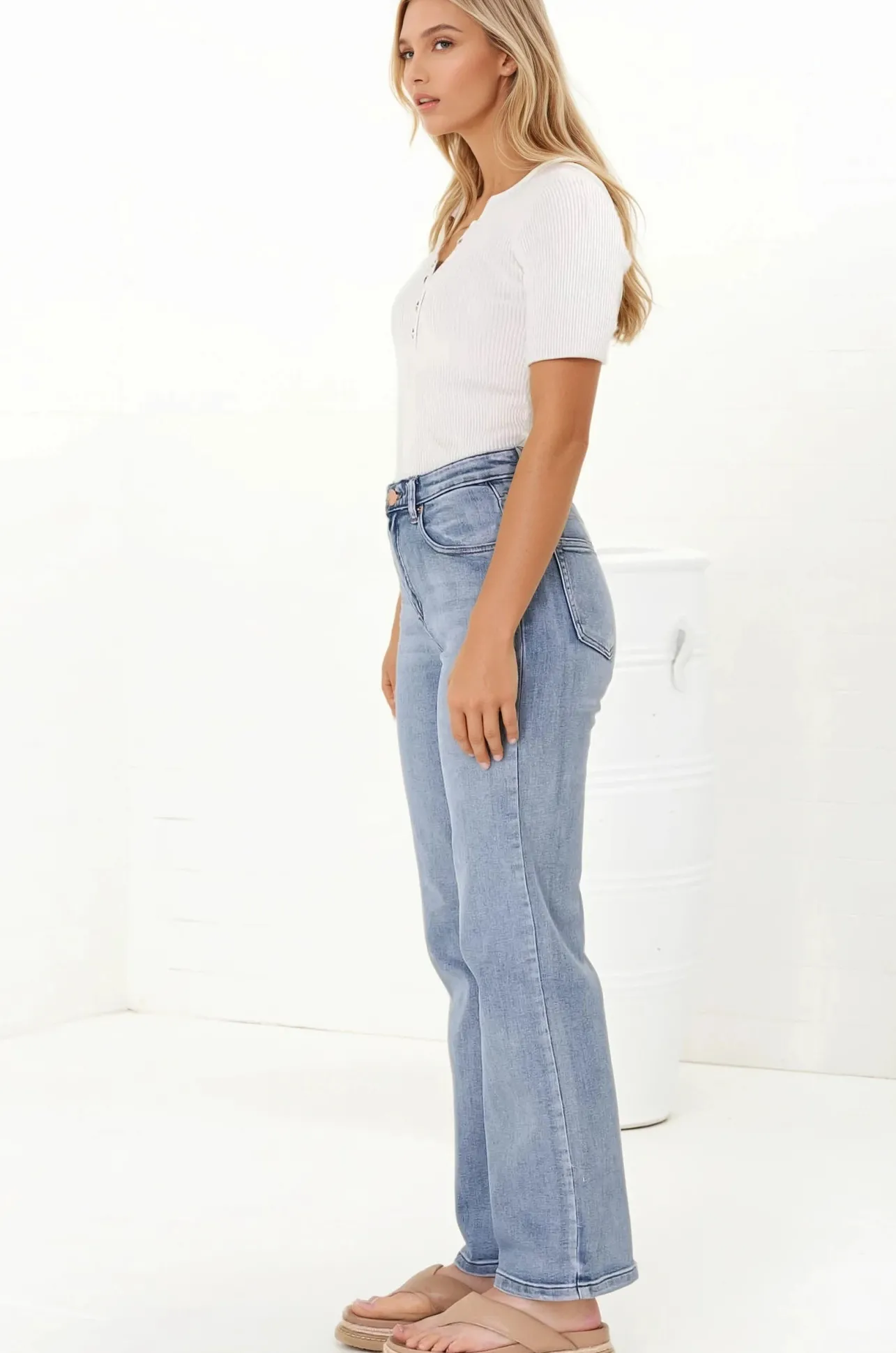 Pacey Jeans - High Waisted Straight Leg Jeans in Light Denim>Salty Crush Sale
